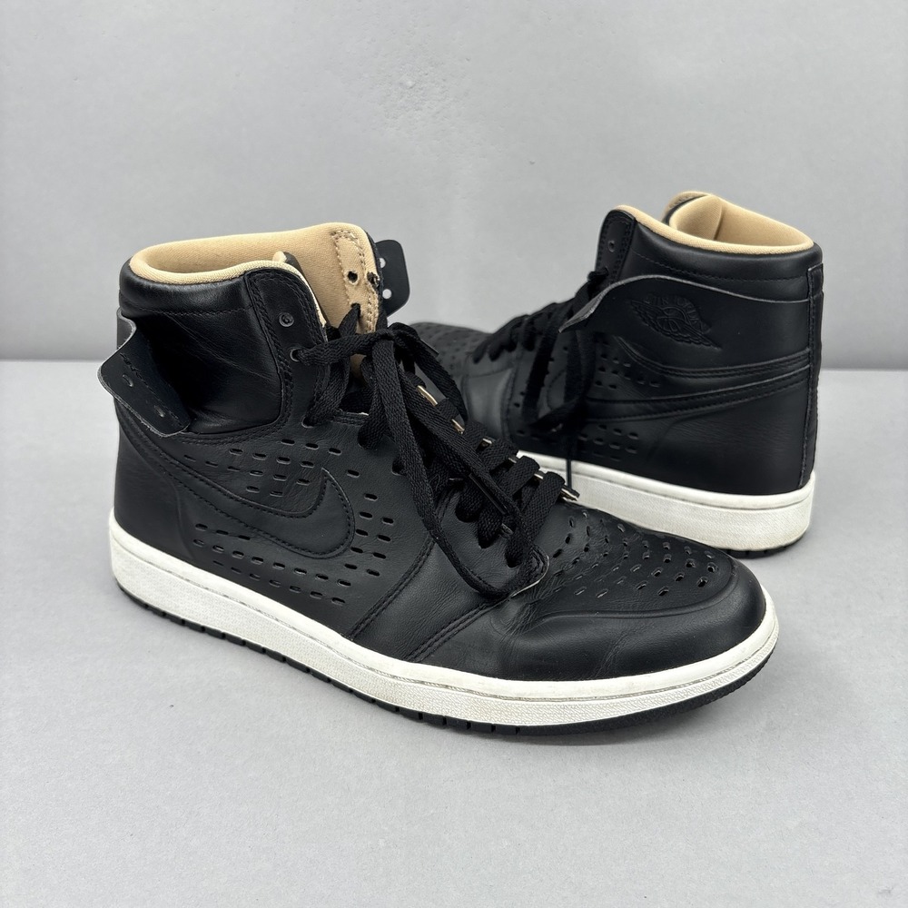Air Jordan 1 Retro High OG Shoes Mens Size 8.5 Perforated Leather 845018-030